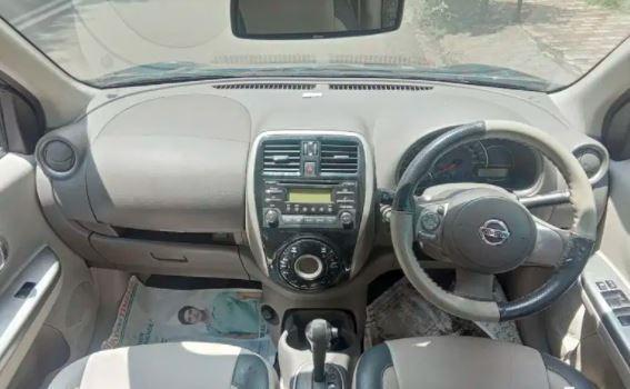 Nissan Micra XV CVT 2013
