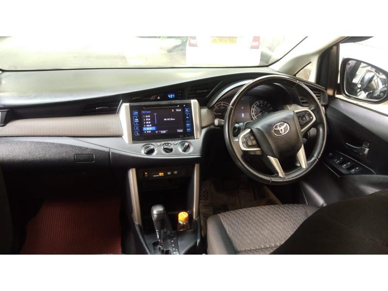 Toyota Innova Crysta 2.8 GX 7 Seater 2017