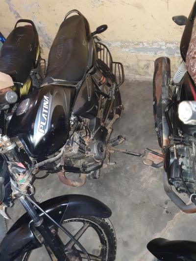 Bajaj Platina 100cc 2012