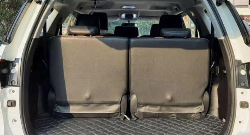 Toyota Fortuner 2.8 4x4 AT 2018