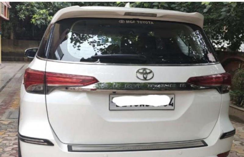 Toyota Fortuner 2.8 4x4 AT 2018