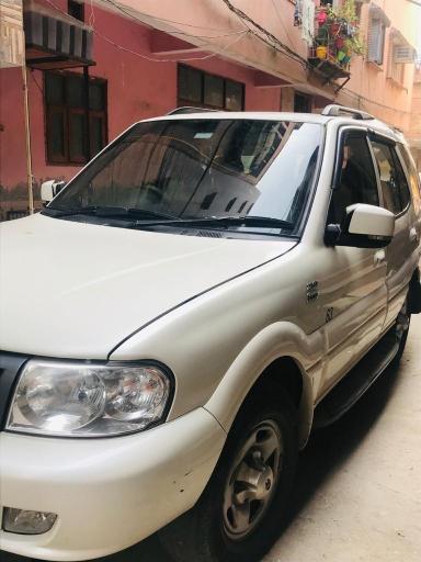 Tata Safari 4X2 EX 2011