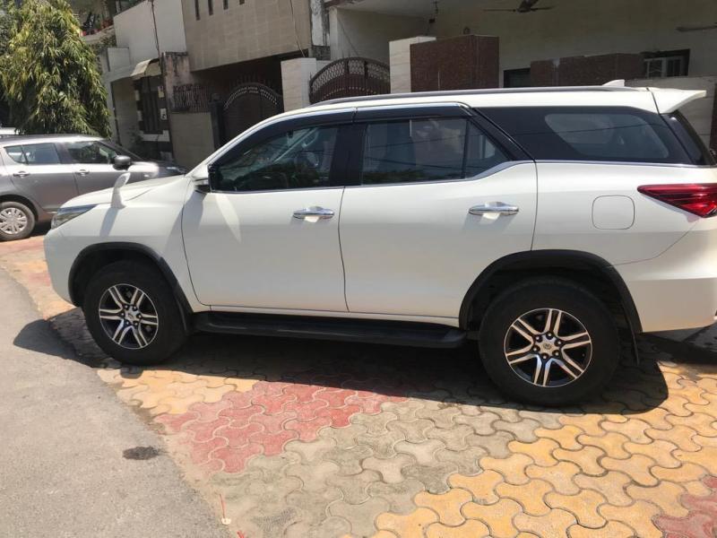 Toyota Fortuner 2.8 4x4 AT 2017
