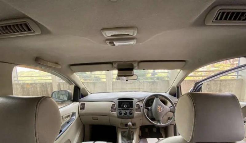 Toyota Innova 2.5 G 2010