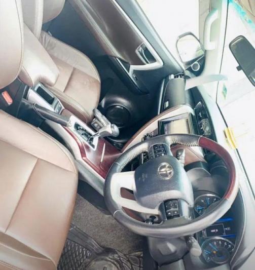 Toyota Fortuner 3.0 4x2 MT 2017
