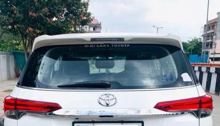 Toyota Fortuner 3.0 4x2 MT 2017