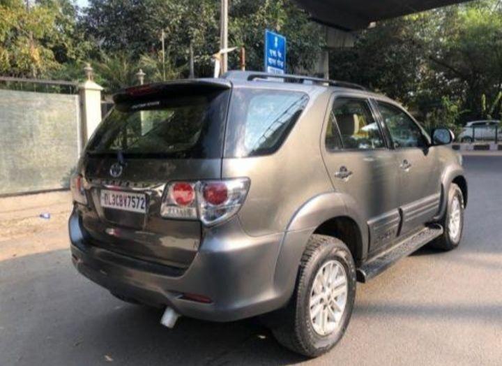 Toyota Fortuner 3.0 4X2 AT 2012