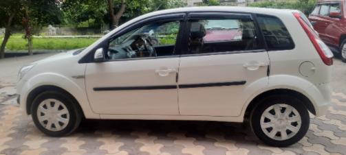 Ford Figo ZXI DURATEC 1.2 2015