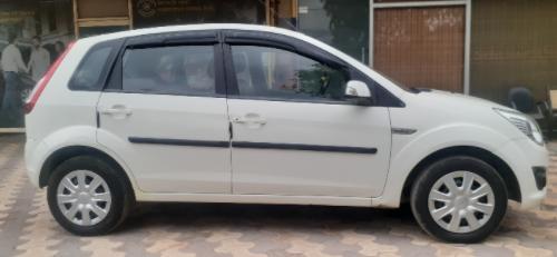 Ford Figo ZXI DURATEC 1.2 2015