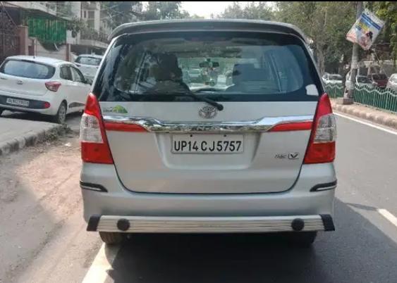 Toyota Innova 2.5 VX 7 STR BS IV 2014