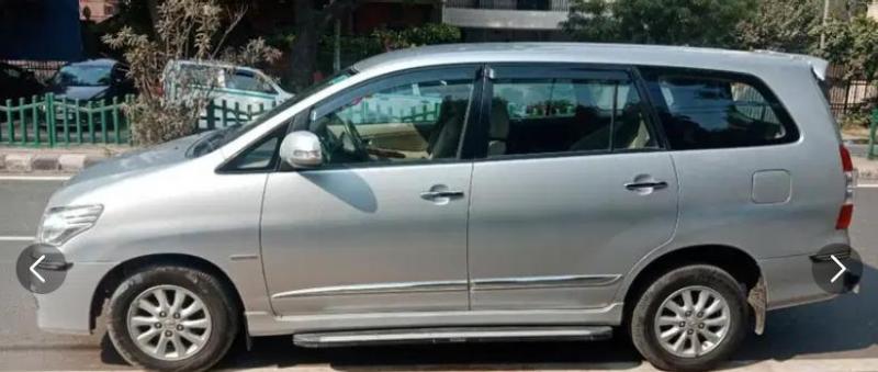 Toyota Innova 2.5 VX 7 STR BS IV 2014