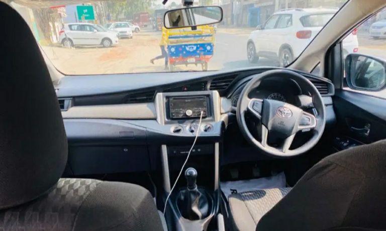 Toyota Innova Crysta 2.4 GX 7 STR 2019