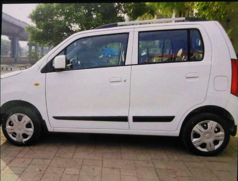 Maruti Suzuki Wagon R VXi AMT 2016
