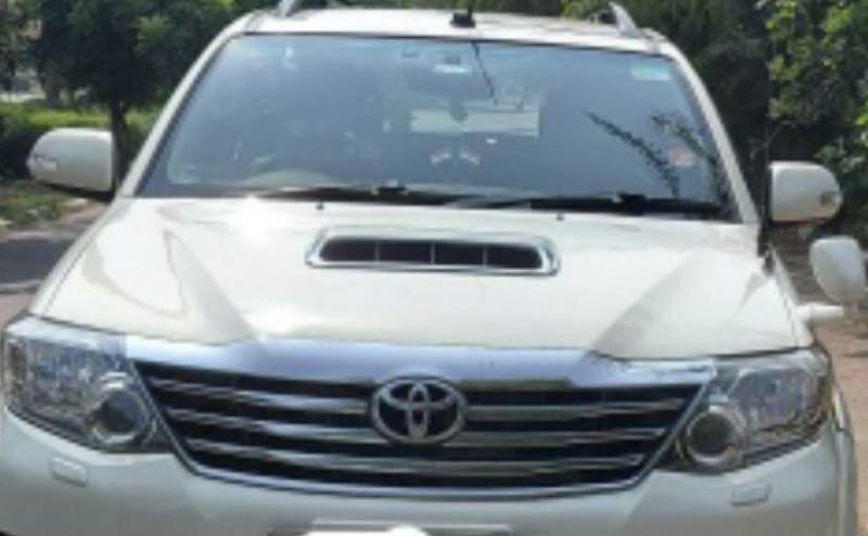 Toyota Fortuner 2.8 4x4 MT 2017