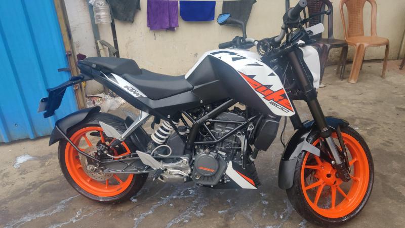 duke 200cc 2018 model