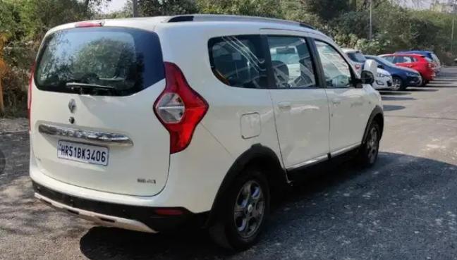 Renault Lodgy 110 PS RXZ 7 STR STEPWAY 2016