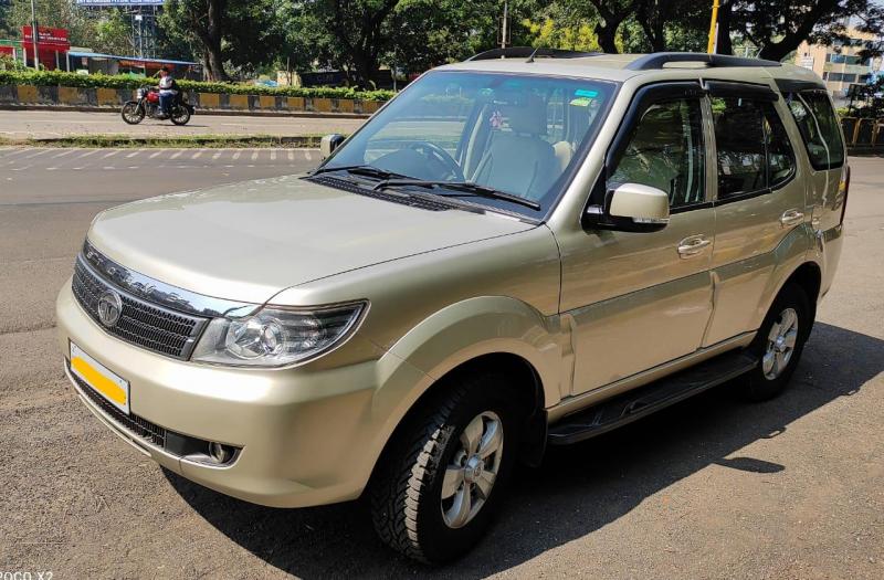 Tata Safari Storme 2.2 EX 4X2 2012