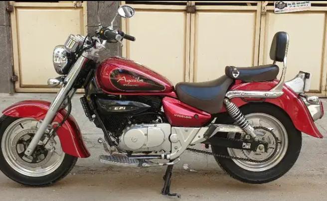 hyosung aquila 250cc