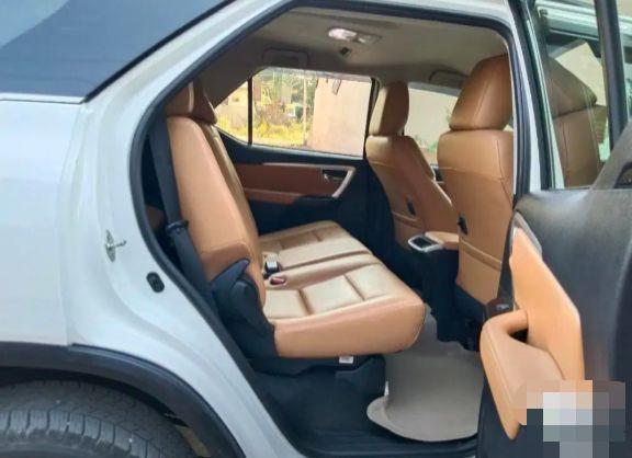 Toyota Fortuner 2.8 4x4 AT 2019