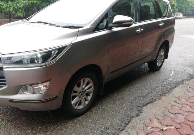 Toyota Innova Crysta 2.4 ZX 7 STR 2020