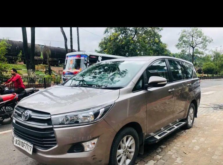 Toyota Innova Crysta 2.8 GX 7 Seater 2017