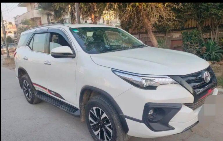 Toyota Fortuner Sigma 4 2018