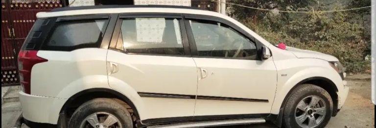 Mahindra XUV500 W8 2013