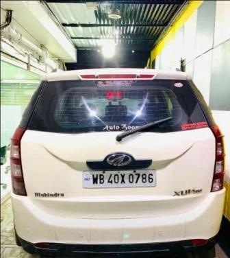 Mahindra XUV500 W8 2012