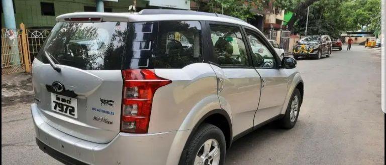 Mahindra XUV500 W8 2012