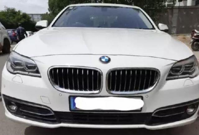 BMW 5 Series 520d Sport Line 2019