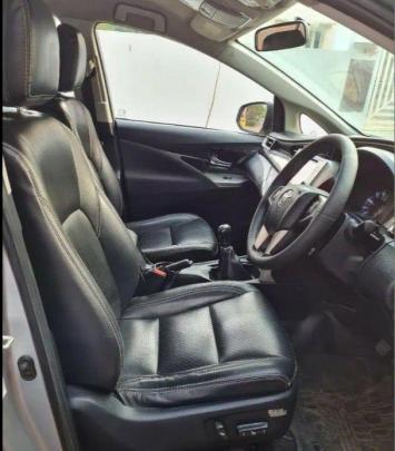 Toyota Innova Crysta 2.4 G Plus 7 STR 2019