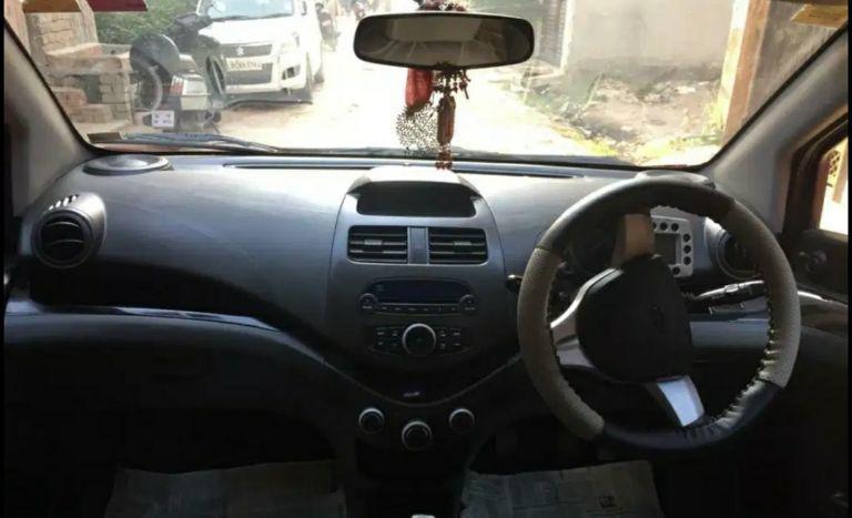 Chevrolet Beat LT Petrol 2011