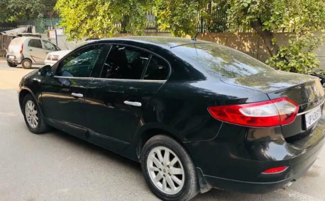 Renault Fluence E4 D 2012