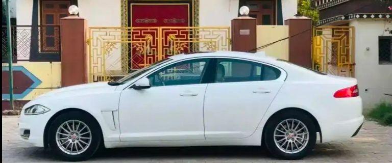 Jaguar XE Portfolio Diesel 2018