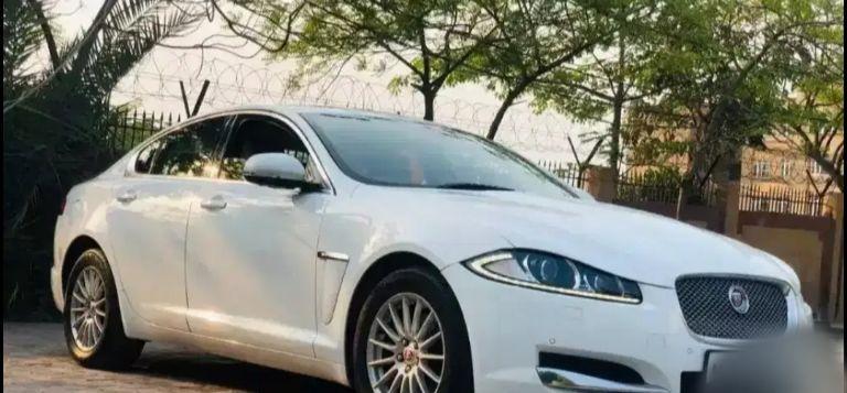 Jaguar XE Portfolio Diesel 2018