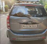 Mahindra XUV500 W4 2015