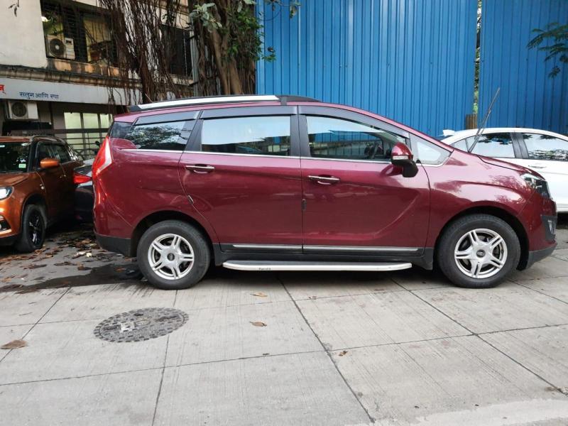 Mahindra Marazzo M6 8 STR 2018