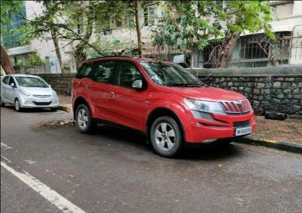 Mahindra XUV500 W8 2012