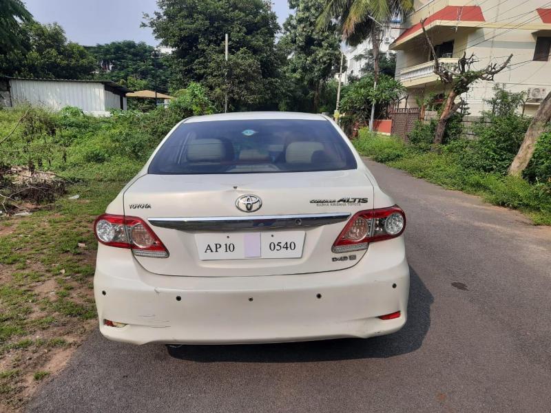 Toyota Corolla Altis D 4D G 2012