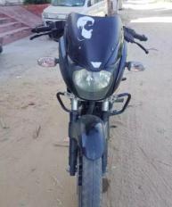 Bajaj Pulsar 180cc 2014