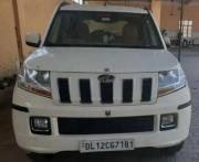 Mahindra TUV300 T8 2015