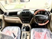 Mahindra TUV300 T4 Plus 2019