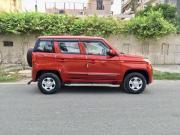 Mahindra TUV300 T4 Plus 2019