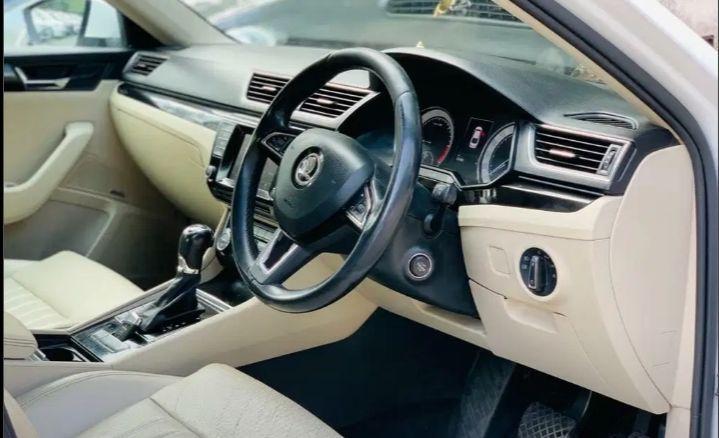 Skoda Superb 2.0 L&K TDI AT 2016