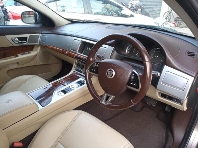 Jaguar XF 3.0 Litre S Premium 2013