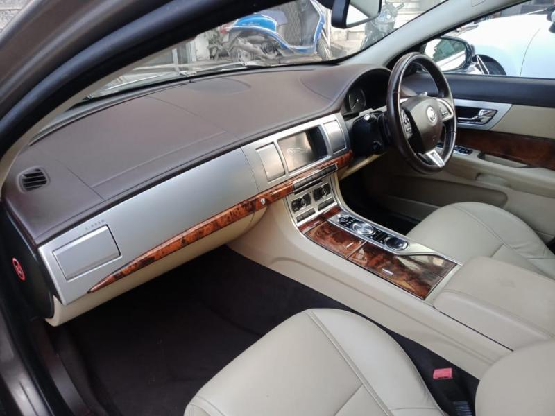 Jaguar XF 3.0 Litre S Premium 2013