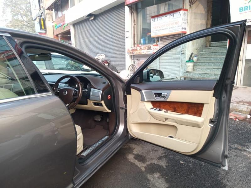 Jaguar XF 3.0 Litre S Premium 2013