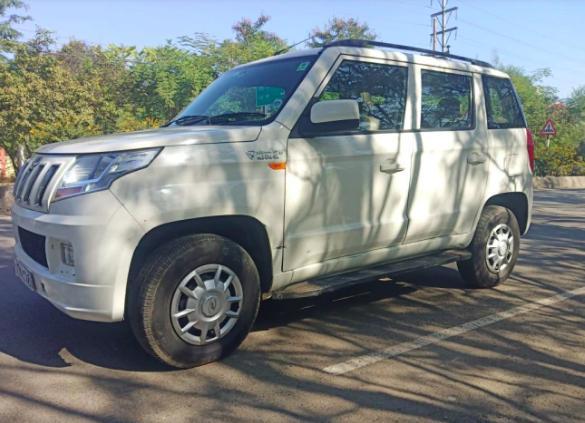 Mahindra TUV300 T6 Plus 2017