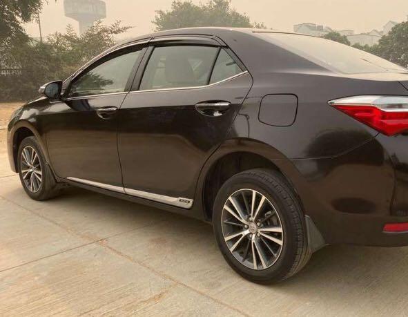 Toyota Corolla Altis 1.8 VL 2018