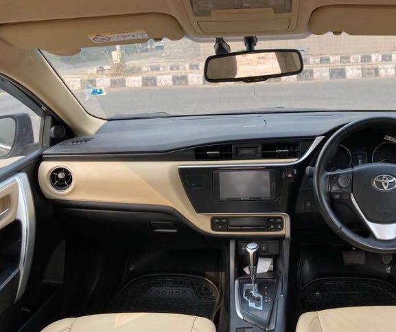 Toyota Corolla Altis 1.8 VL 2018